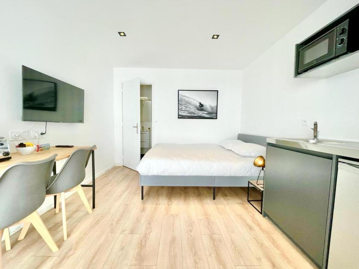 Residence Duguay - Centre Ville - Porte B - Appartements Tout Confort - Neuf - Nouveau Lorient Exterior photo